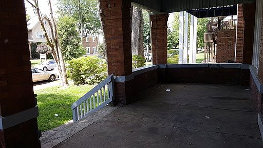 4th image of 114 E 13th Ave
