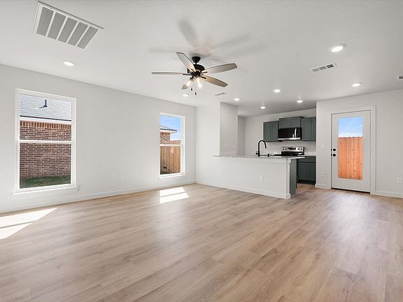 3rd image of 501 E 23rd St