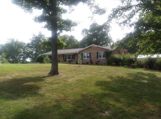 107 Rouse Rd, Dickson, TN 37055