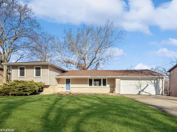 10610 67th St, Countryside, IL 60525
