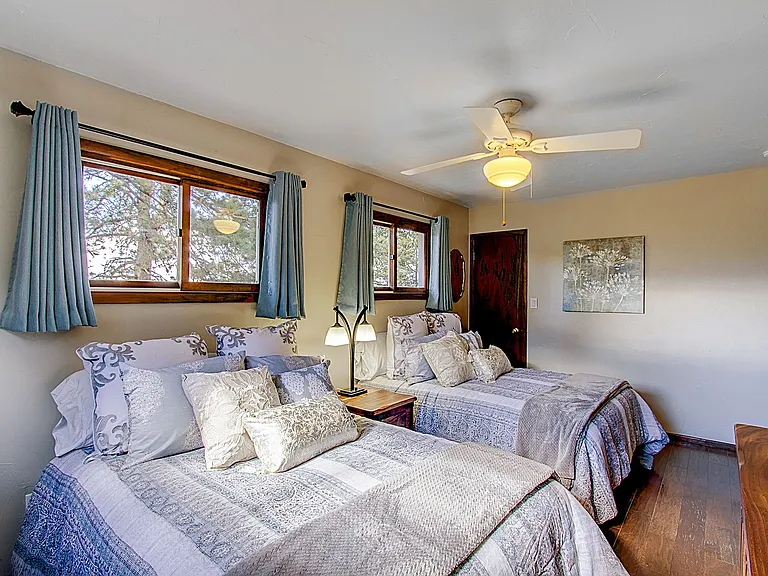 1040 Forest Hill Rd — Photo 29