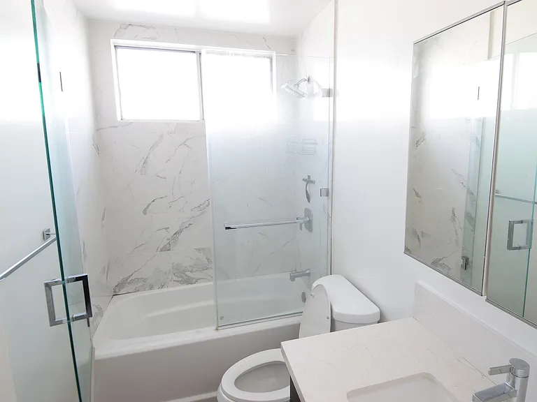 2643 Centinela Avenue — Photo 14