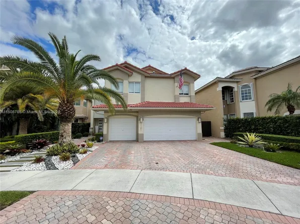 7181 NW 109th Pl, Doral, FL 33178