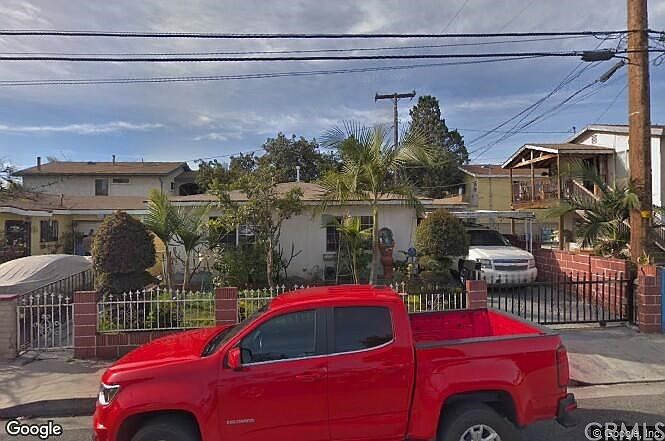 1st image of 5072 E 61st St