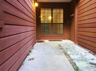 915 SW 55th Ter, Gainesville, FL 32607