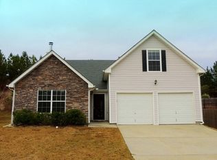 5841 Blacktop Way, Fairburn, GA 30213