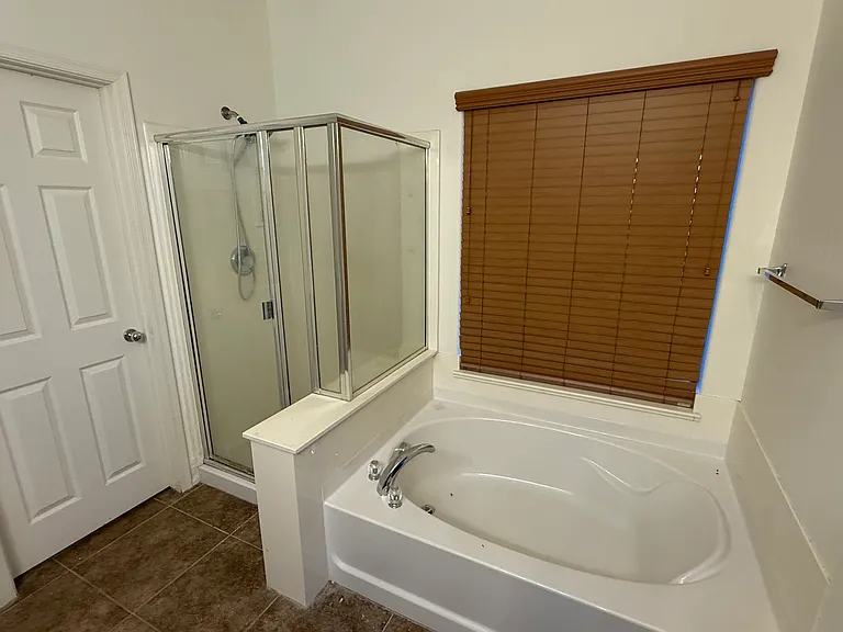 44640 W Yucca Ln — Photo 16