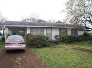 109 Woodland Dr, Talladega, AL 35160