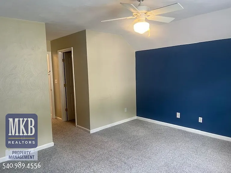 6564 Monet Dr — Photo 22