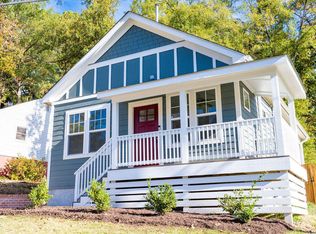 831 Ridgeway Ave, Durham, NC 27701