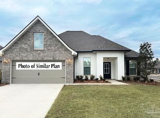 5174 Adeline Cir #1-B, Pace, FL 32571