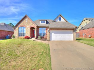 2604 W Pensacola St, Broken Arrow, OK 74011