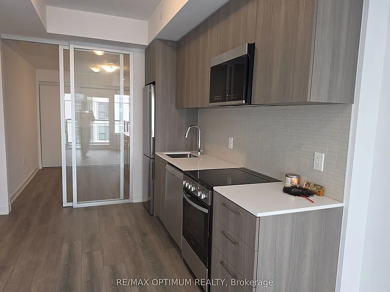 7437 Kingston Rd #705B — Photo 8