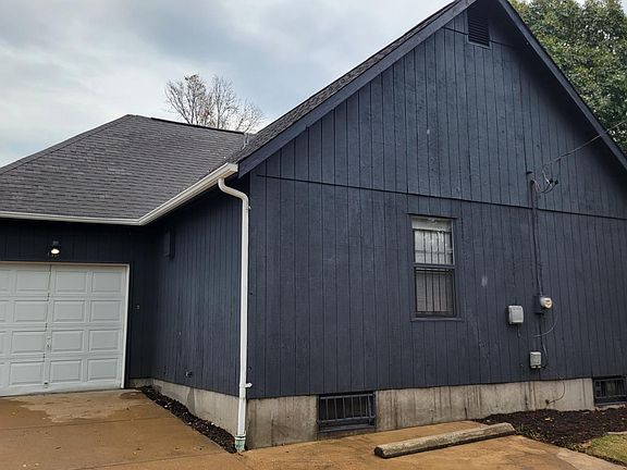 2nd image of 4366 W Fairfax Ct