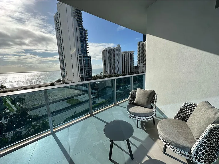 17550 Collins Ave #902 — Photo 29