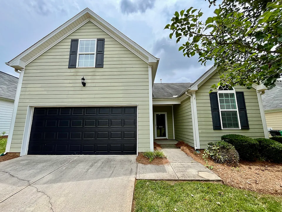 2456 Birch View Dr