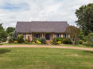 2592 W Park Dr, Murfreesboro, TN 37129