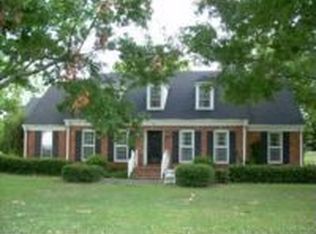 516 Colonial Dr, Clarksdale, MS 38614