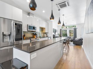 1701 E Martin Luther King Blvd #105, Austin, TX 78702