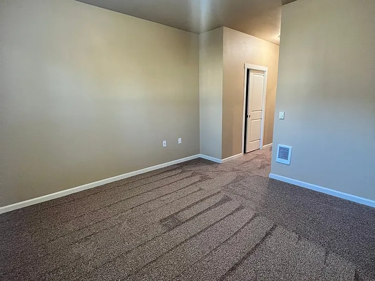 Encore Apartments — Photo 46