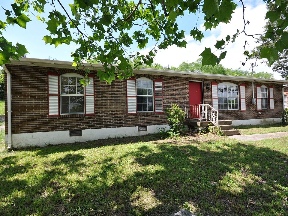1st image of 388 Kingview Dr