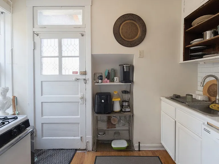 4617 N Rockwell St #3M — Photo 3