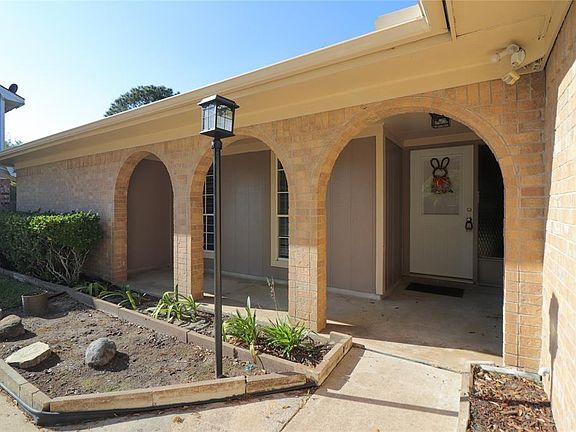 4th image of 1809 Crooked Creek Ln