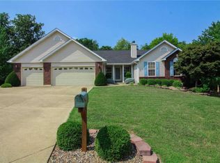 741 Blairbeth Dr, Weldon Spring, MO 63304