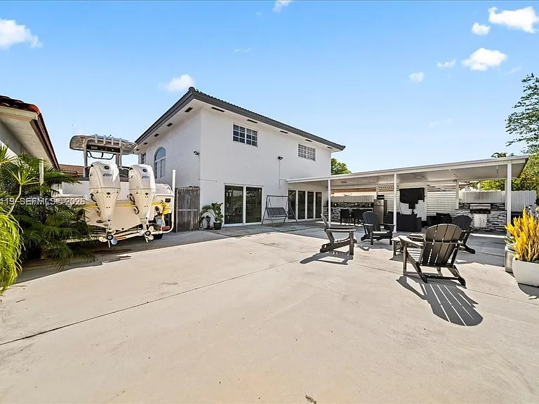 15341 SW 36th St — Photo 15