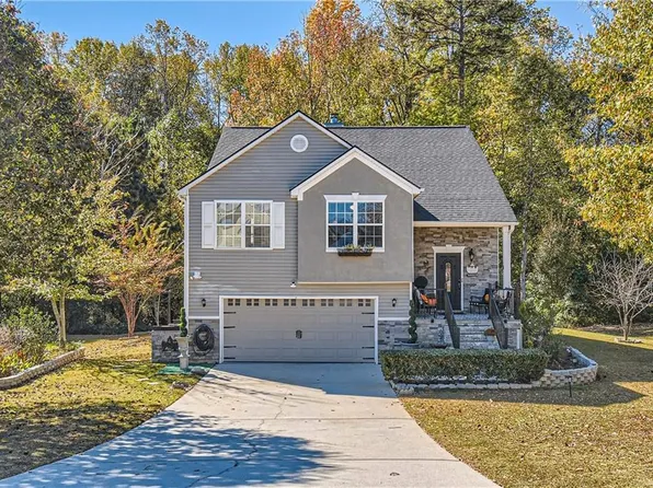 200 Aprils Way, Union City, GA 30291