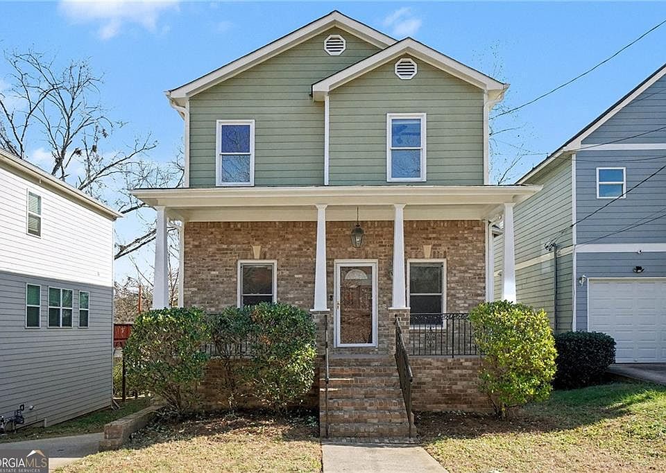 1st image of 976 Connally St SE