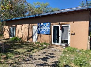 5571 Corrales Rd, Corrales, NM 87048