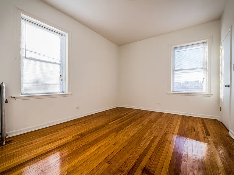 7701 S Ashland Ave — Photo 3