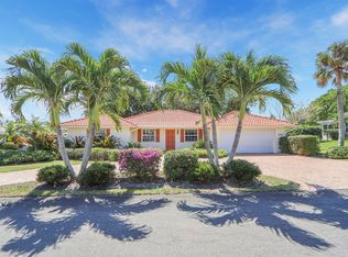8574 SE Seagrape Way, Hobe Sound, FL 33455
