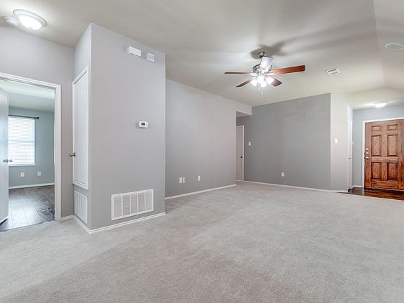 2nd image of 3529 Camino Real Trl