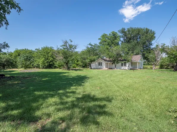 2484 Vz County Road 1412, Van, TX 75790
