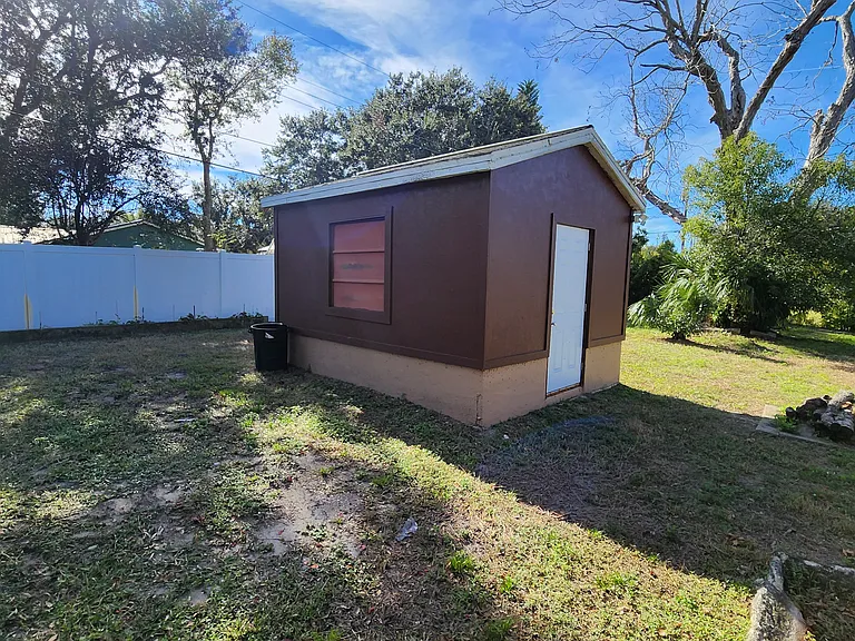 965 Fay Blvd — Photo 51