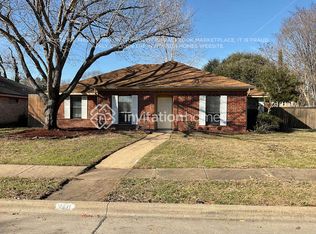 8021 Tulane Dr, Rowlett, TX 75088