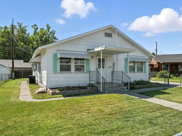 1521 Perkins Ave, Richland, WA 99354