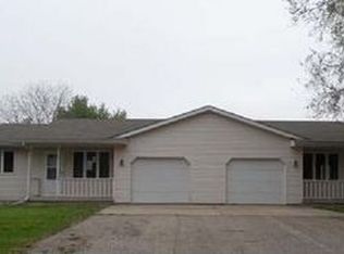 907 Pine St, Arena, WI 53503