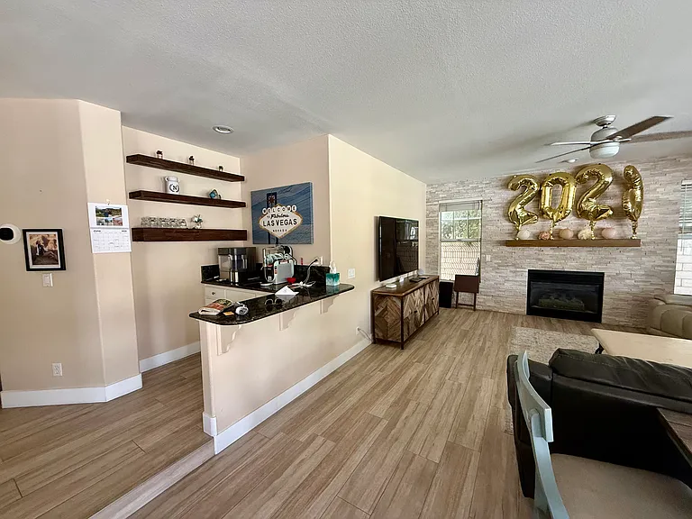 209 Ultra Dr — Photo 7