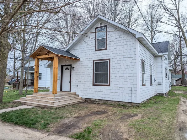 239 Bangor St, Bangor, MI 49013