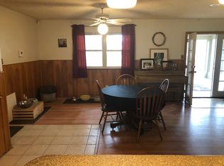 65 Red River Rd, Bay City, TX 77414