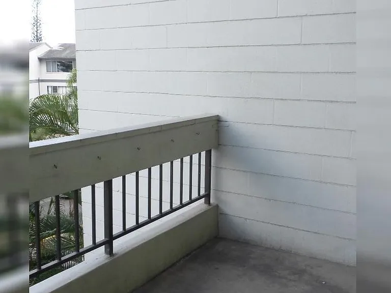 46-270 Kahuhipa St #401 — Photo 5