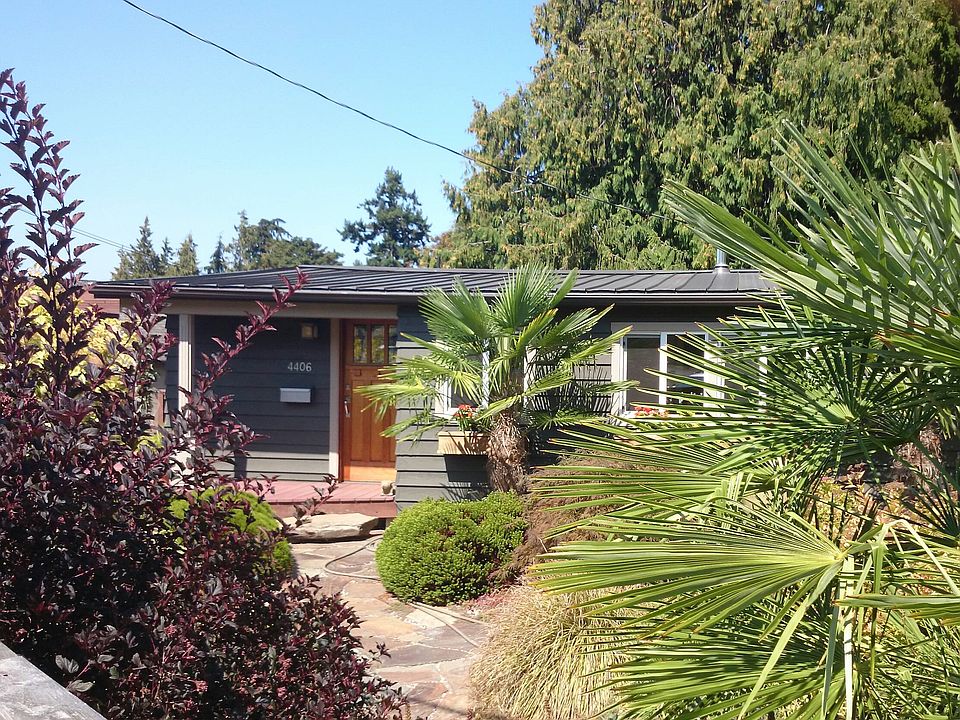 1st image of 4406 SW Wildwood Pl