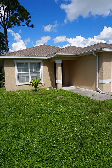 3 bed, 1192 sqft, $2,900 — Photo 2