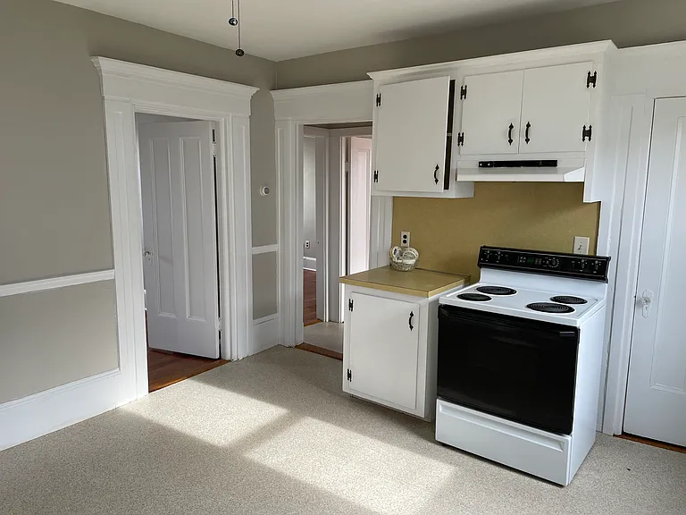 46 Wallis St #2 — Photo 1
