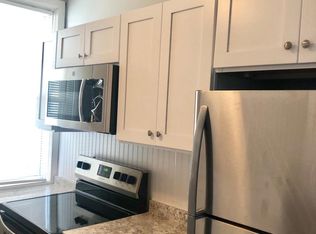 179 Dean St #1, Providence, RI 02903
