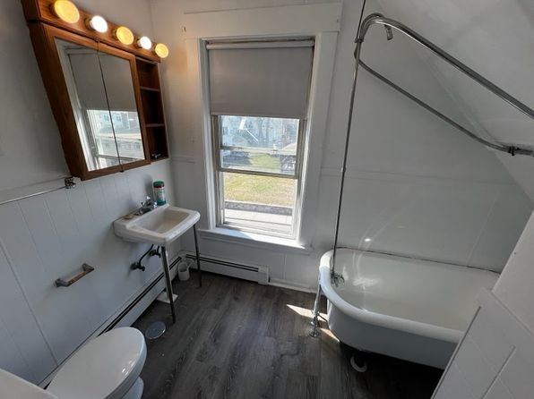119 Graham St APT 3