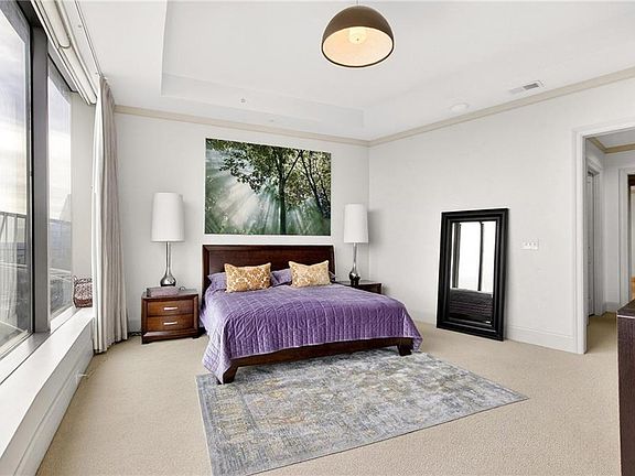 5th image of 3344 Peachtree Rd NE Unit 2904
